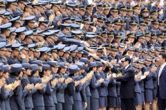 马英九主持黄埔建军90年庆典 阅兵场面盛大